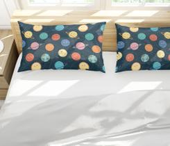 Par de Fronhas Estampa Infantil Planetas Coloridos Par de Fronhas Estampa Infantil Planetas Coloridos