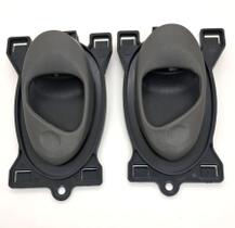 Par de Maçanetas Internas Dir/Esq Celta 2001 a 2006 2/ 4 Portas Grafite