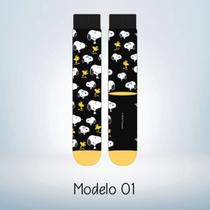 Par de Meia Cano Longo Casual Divertida Infantojuvenil Adulto Feminina Snoopy (Peanuts)