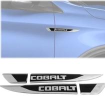 Par Emblema Lateral Resinado Aplique Adesivo Paralama Porta COBALT TODOS