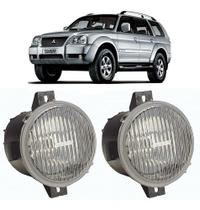 PAR Farol de Milha Mitsubishi Pajero Sport 2004 Estriado 112mm PAR Farol de Milha Mitsubishi Pajero Sport 2004 Estriado 112mm