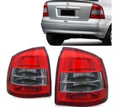Par Lanterna Traseira Astra Hatch 1999 2000 2001 2002 Fumê Par Lanterna Traseira Astra Hatch 1999 2000 2001 2002 Fumê