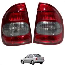 Par lanterna traseira corsa sedan classic 2000 2001 a 2010 Par lanterna traseira corsa sedan classic 2000 2001 a 2010
