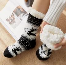 Par Meia Super Grossa Pantufa Lã Antiderrapante Feminina 36a40