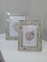 Par Porta Retratos Estilo Madrepérola Cinza Dourado 20 X 15 Par Porta Retratos Estilo Madrepérola Cinza Dourado 20 X 15