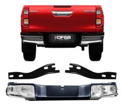 Parachoque Traseiro Toyota Hilux 2016 a 2024 Cromado com Pisante