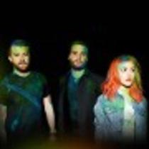 Paramore - fast in my car/2013 - Warner Music Brasil Ltda