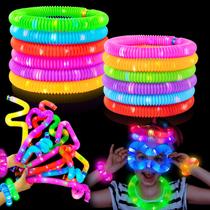 Party Favors Kannove Light up 24 unidades de LED Glow Sticks Kids Party Favors Kannove Light up 24 unidades de LED Glow Sticks Kids
