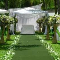 Passadeira Carpete verde grama para Casamento, Festas, Eventos, etc - 5 metros x 1 metro Passadeira Carpete verde grama para Casamento, Festas, Eventos, etc - 5 metros x 1 metro