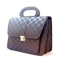 Pasta Capanga Quadriculada F1 Marrom Ap R1915 Pasta Capanga Quadriculada F1 Marrom Ap R1915