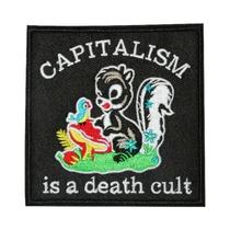 Patch Bordado 'O Capitalismo É Um Culto Da Morte' Para Aplicar Em Roupas, Bonés, Bolsas, Jaquetas, Patch Bordado 'O Capitalismo É Um Culto Da Morte' Para Aplicar Em Roupas, Bonés, Bolsas, Jaquetas,