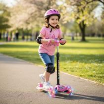 Patinete Infantil Supergirls Etitoys 3 Rodas com Luzes LED Dobrável Altura Ajustável Seguro Estável Patinete Infantil Supergirls Etitoys 3 Rodas com Luzes LED Dobrável Altura Ajustável Seguro Estável