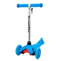 Patinete Regulável Infantil 3 Rodinhas Com Led Para Crianças Até 40kg Cor:Azul Patinete Regulável Infantil 3 Rodinhas Com Led Para Crianças Até 40kg Cor:Azul