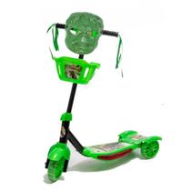 Patinete Verde com Musica e Luz + Presente Incrível