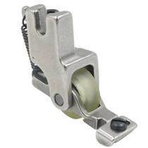 Pé Calcador com Guia Rolete para Ziper Invisivel Maquina Reta Industrial - 2018307 045498 Pé Calcador com Guia Rolete para Ziper Invisivel Maquina Reta Industrial - 2018307 045498