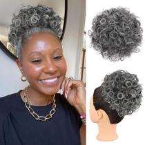 Peça de cabelo sintética Hair Bun Oseti Curly Grey para mulheres