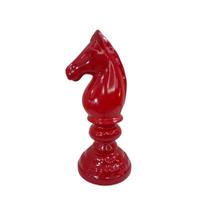 Peça de Xadrez Cavalo em Resina Cor Vermelho Tamanho 32 Alt x 13 cm Peça de Xadrez Cavalo em Resina Cor Vermelho Tamanho 32 Alt x 13 cm