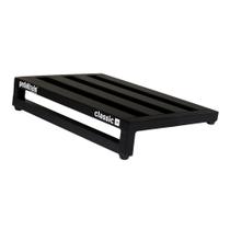 Pedalboard Pedaltrain Classic Jr - 45,72 x 31,75 cm com Estojo Pedalboard Pedaltrain Classic Jr - 45,72 x 31,75 cm com Estojo