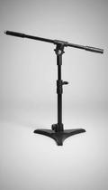 Pedestal Microfone Girafa Tripé Ferro Ajustável Pedestal Microfone Girafa Tripé Ferro Ajustável