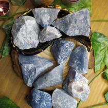 Pedra quartzo azul bruto 6 a 8 cm - cura emocional e meditação - cristal natural