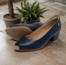 Peep Toe Usaflex com Laser em couro Q6697 Peep Toe Usaflex com Laser em couro Q6697