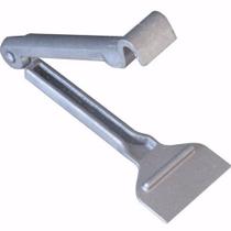 Pegador de Forma Assadeira de Alumínio Fundido. Pegador de Forma Assadeira de Alumínio Fundido.