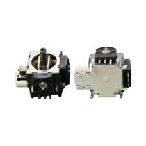 Pegas Analógicas 3D Para Xbox One Xbox 360 PS2 PS3 PS4 pro NGC Switch pro Controller 2pc Joystick