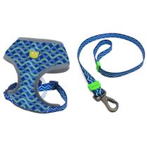 Peitoral Deluxe + Guia Estampada Deluxe Onda Poliéster Tamanho G Para Cachorros Cães Gatos Porte Raças Grandes Chalesco