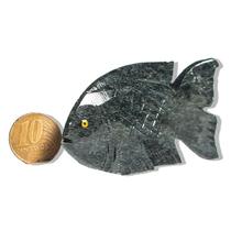 Peixe Preto Esculpido Dolomita Natural 50 a 100g Média 5cm