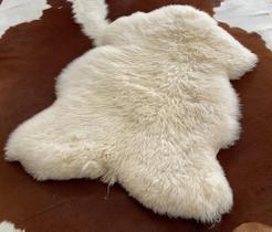 Pelego Luxo Natural de Ovelha Ideal Para Poltrona e Bancos Pelego Luxo Natural de Ovelha Ideal Para Poltrona e Bancos