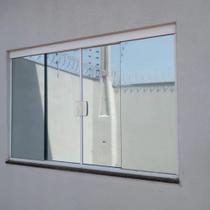 PELÍCULA ADESIVA ESPELHADA 0,60 x 2,00 M PROTEÇÃO UV, CONTROLE DE CALOR E PRIVACIDADE PARA VIDROS DE JANELAS E PORTAS