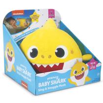 Pelúcia Baby Shark Amarelo Canção Dia e Noite Pinkfong Sunny Pelúcia Baby Shark Amarelo Canção Dia e Noite Pinkfong Sunny
