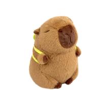 Pelúcia Capivara com Mochilinha PLC07 Pelúcia Capivara com Mochilinha PLC07