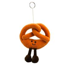 Pelúcia Chaveiro Pão Pretzel Com Rosto 19cm Pelúcia Chaveiro Pão Pretzel Com Rosto 19cm