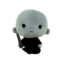 Pelúcia Harry Potter 20cm - Voldemort Pelúcia Harry Potter 20cm - Voldemort