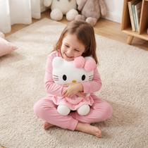 Pelúcia Hello Kitty Com Coração 25cm Love Antialérgico Pelúcia Hello Kitty Com Coração 25cm Love Antialérgico