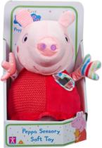 Pelucia Peppa Pig Roncadinha e Risadinha com Sons e Movimentos