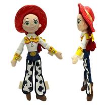 Pelúcia Premium Cowgirl Jessie 43Cm - Disney Toy Story - Fun F0077-0 Pelúcia Premium Cowgirl Jessie 43Cm - Disney Toy Story - Fun F0077-0