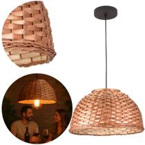 Pendente de Vime Bali Artesanal com Lâmpada Retrô ST64 Âmbar 2400K Blumenau Iluminação