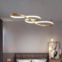 Pendente Lustre Moderno De Led Crest Dourado Bivolt 3 Cores Em 1 Altura Ajustável Pendente Lustre Moderno De Led Crest Dourado Bivolt 3 Cores Em 1 Altura Ajustável