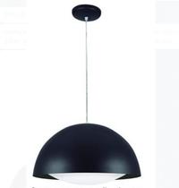 Pendente Meia Lua Clean - Com Difusor Em Vidro Pendente Meia Lua Clean - Com Difusor Em Vidro