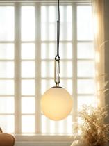 Pendente Mob Bella Iluminação Dourado e preto e Bola Branca