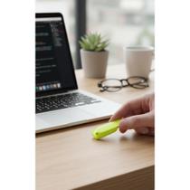 Pendrive 32GB USB 3.2 Rápido Amarelo - Transferência Veloz