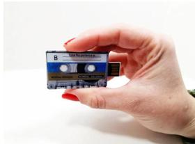 Pendrive Formato Fita Cassete De 8 Gb - Pronta