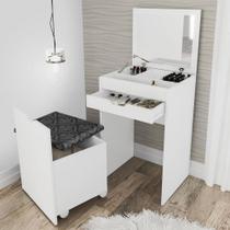 Penteadeira Com Puff E Espelho Cr35020 Branco/Preto Penteadeira Com Puff E Espelho Cr35020 Branco/Preto