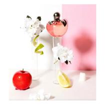 Perfume Nina Ricci Nina Eau de Toilette Feminino 50ml Perfume Nina Ricci Nina Eau de Toilette Feminino 50ml