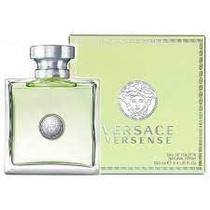 Perfume Versace Versensee Eau de Toilette 100ml Feminino + 1 Amostra de Fragrância Perfume Versace Versensee Eau de Toilette 100ml Feminino + 1 Amostra de Fragrância