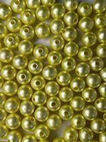 Pérola Amarelo claro 6mm - Aprox.900 peças - 100g Pérola Amarelo claro 6mm - Aprox.900 peças - 100g