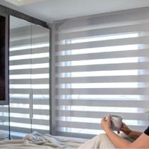Persiana Double Vision Cinza - 2,50m x 2,20m Persiana Double Vision Cinza - 2,50m x 2,20m