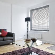 Persiana Horizontal de PVC 25mm - 140x130 cm - Cor Chumbo - Linha OFF 25 Persiana Horizontal de PVC 25mm - 140x130 cm - Cor Chumbo - Linha OFF 25